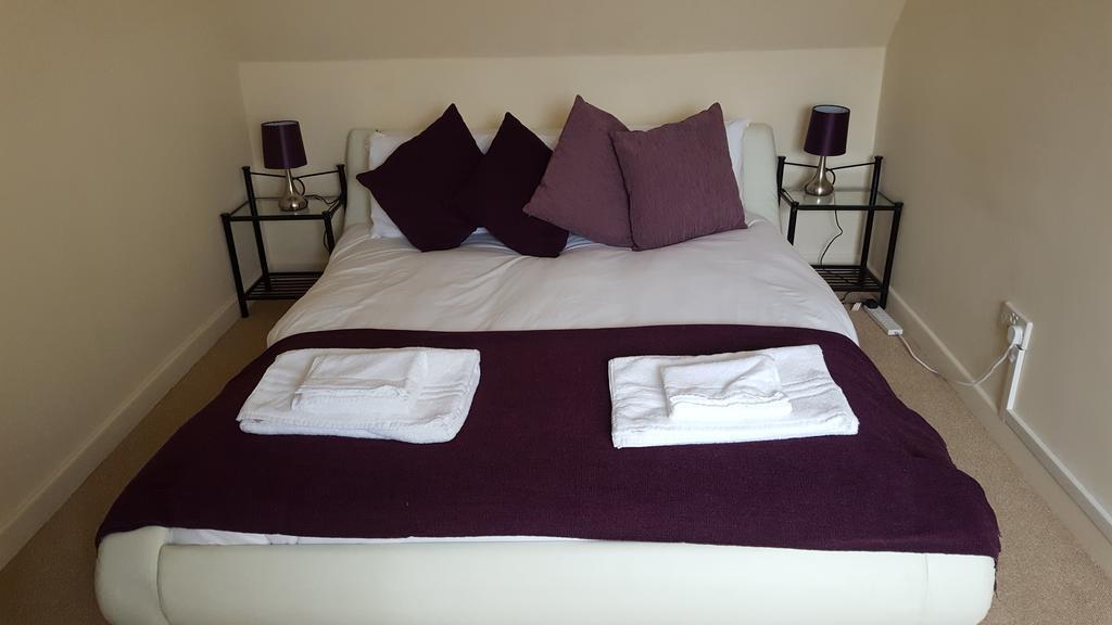 Walkers Court By Treetop Property Cirencester Eksteriør billede